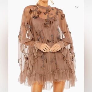 Mac Duggal - EMBELLISHED LONG FLARE SLEEVE MESH A-LINE DRESS - Size 6